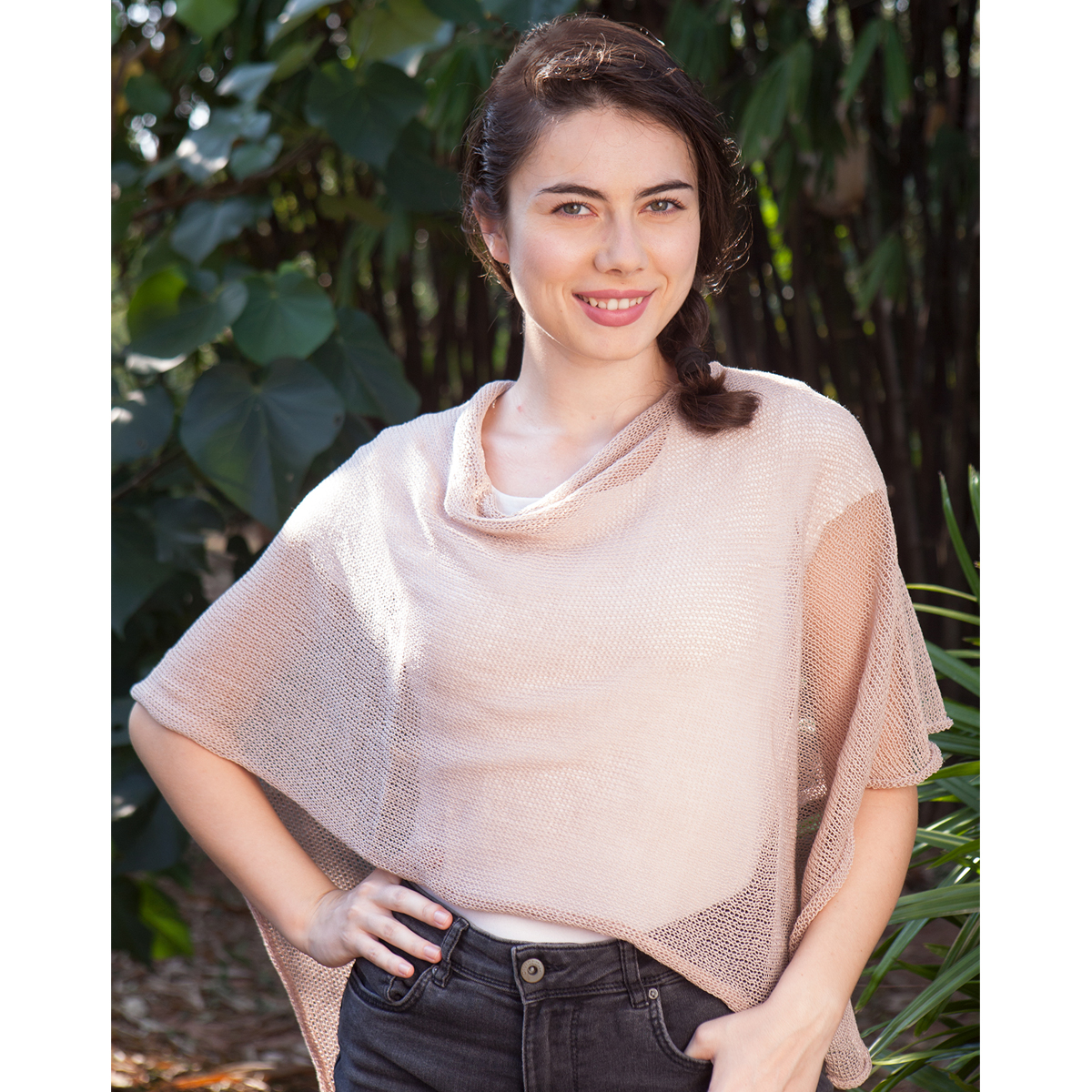 BU6110-sa_Poncho_Belle_Sand3